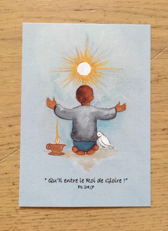 Saint Sacrement – garçon à genoux